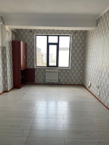 квартира колбаева: 2 комнаты, 70 м², Элитка, 7 этаж, Старый ремонт