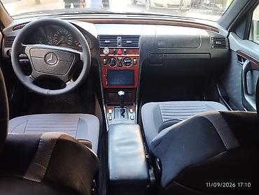 kia optima kreditle satisi: Mercedes-Benz C-Class (W202) sedan Salam masin ela veziyetdedir.otur — 9