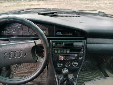 продаю форестер: Audi 100: 1991 г., 2.3 л, Механика, Газ, Седан