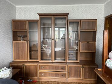 шкаф в зал: Шкаф для одежды, Прямой, Дерево