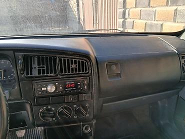 Volkswagen: Volkswagen Passat Variant: 1992 г., 1.8 л, Механика, Бензин, Универсал — 6