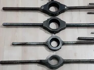 Ostali alati i mašine: Vendajzi, okretači, držači za nareznice i ureznice Vendajzi, okretači — 15