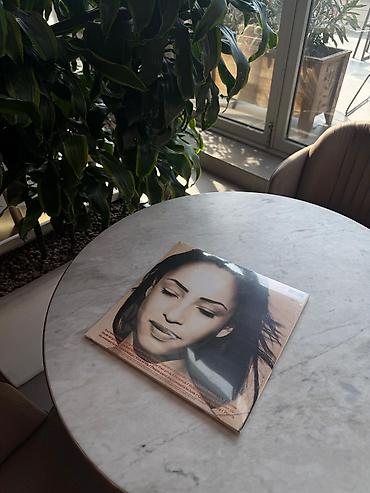 viniller: Məhsul: “The Best of Sade” – vinil LP (kompilyasiya albomu) Yenidir — 2