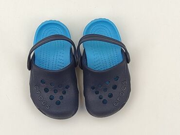 czapka z daszkiem led: Slippers Crocs, 23, Used