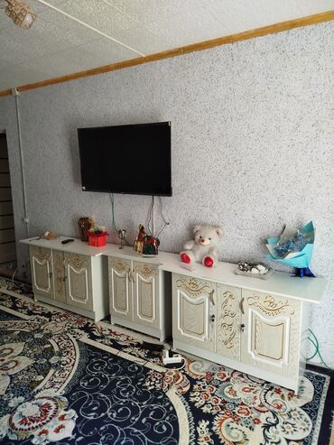 сдам квартиру на долгий срок рядом просп. жибек жолу, бишкек: 2 комнаты, 40 м²