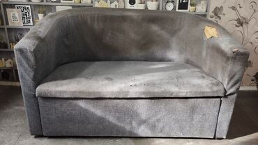 продажа бу диванов: Прямой диван, цвет - Серый, Б/у