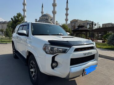 срочная продажа авто по низким ценам: Toyota 4Runner: 2018 г., 4 л, Автомат, Бензин, Внедорожник