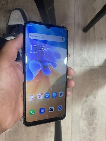 Tecno Spark, Б/у, 32 ГБ, цвет - Серый, 2 SIM