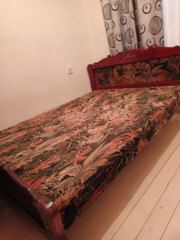 taxt işlenmiş: İşlənmiş, İkinəfərlik çarpayı, Bazasız, Matrassız, Siyirməsiz, Rusiya