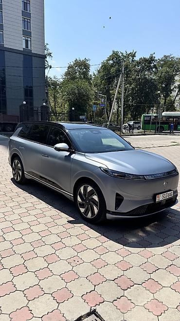 Dongfeng: Dongfeng : 2024 г., 1.5 л, Автомат, Электромобиль, Внедорожник — 2