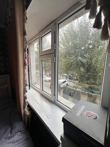 7 мкр: 1 комната, 12 м², Манас-Ата мкр., Общежитие, 2 этаж, Старый ремонт — 4