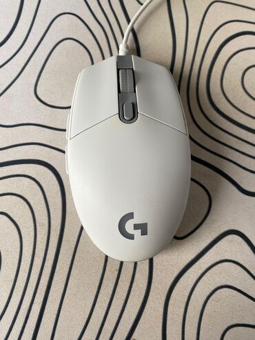 Батареи для ноутбуков: Logitech G seriyası simli oyun siçanı – ağ rəng Xüsusiyyətlər: -