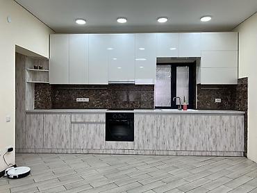 Долгосрочная аренда домов: 300 м², 5 комнат, Семейным — 19