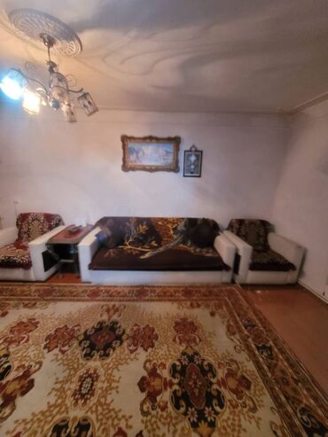 kiraye xocasen: 28 may metrosu, Dostluq k\t yanı 3 otaqlı mənzil əşyalarla birgə