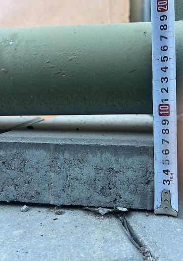 qlobus bar: Beton səki daşları (pavers) – boz rəng - Ölçü: təqribən 20 x 10 sm — 5