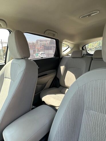 Nissan: Nissan Qashqai: 2 l | 2012 il Ofrouder/SUV — 11