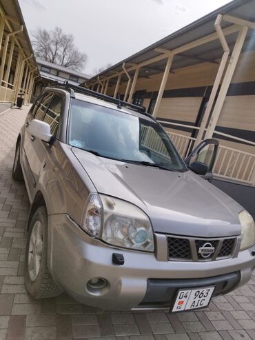 кондиционер переносной: Nissan X-Trail: 2004 г., 2 л, Механика, Бензин, Кроссовер