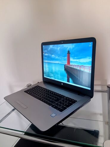 Packard Bell: AMD E, 6 GB OZU, 15.6 " — 10