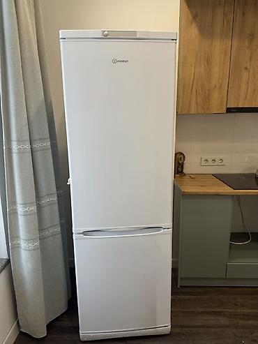 Холодильники: Холодильник Indesit, Новый, Двухкамерный, De frost (капельный), 60 * 185 * 65 — 12