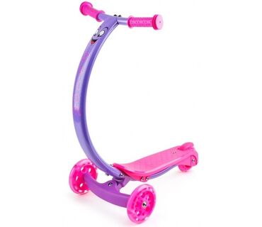 Игрушки: Самокат с изогнутой ручкой и светящимися колесами от 2 до 6 лет Zycom