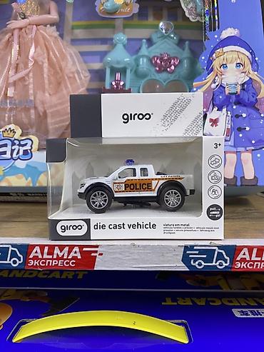 Игрушечный автомобиль Giros “Police” — металлическая модель (die-cast)