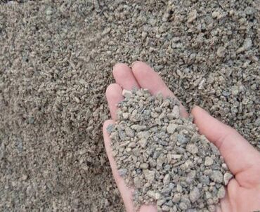 Другие сыпучие материалы: Отсев, гравий, щебень, песок, чернозем, перегной. Доставим в течение