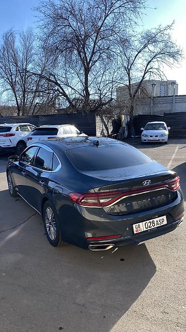Hyundai: Hyundai Grandeur: 2018 г., 2.4 л, Автомат, Бензин, Седан — 5