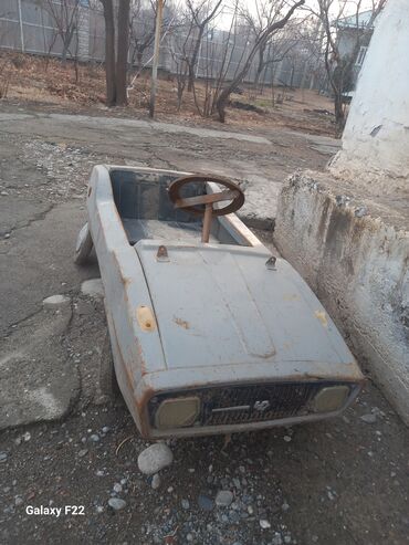 Игрушки: Продаю кузов от детской машины ссср цена за всё — 10