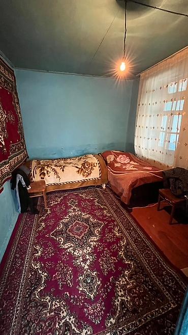 Həyət evləri və villaların satışı: 4 otaqlı, 12 kv. m, Orta təmir — 8