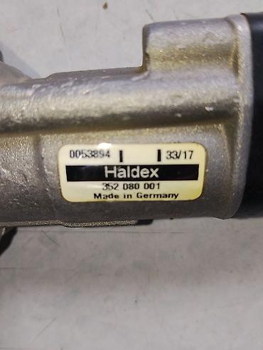 электронный клапан: Пневматический клапан Haldex . Оригинальный узел производства Haldex — 2