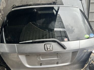 кузовные детали хонда фит: Крышка багажника Honda Б/у, цвет - Серый,Оригинал