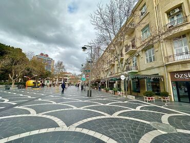 Günlük kirayə mənzillər: 2 otaqlı, Səbail r. r-nu — 12