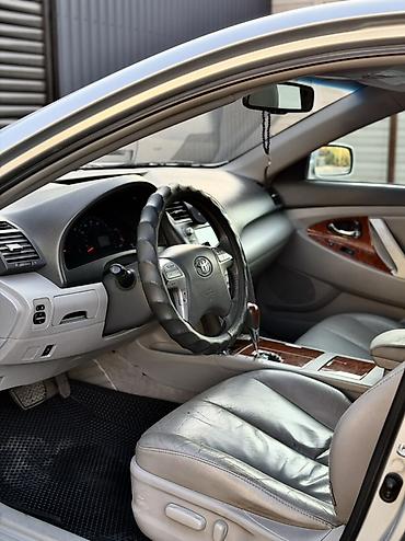 цена ли 9: Toyota Camry: 2009 г., 3.5 л, Автомат, Бензин, Седан — 7