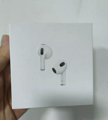 nausniklər: AirPods 3 - 25 man
AirPods 1 - 20 man