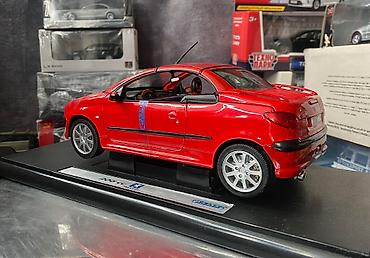 Avtomobil modelləri: Peugeot, 2001 il, 1:18, Dəmir, Ödənişli çatdırılma — 12