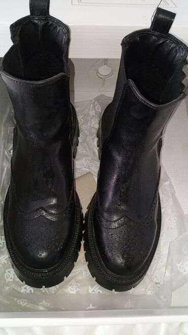 zenske cizme za zimu: Ankle boots, 37.5