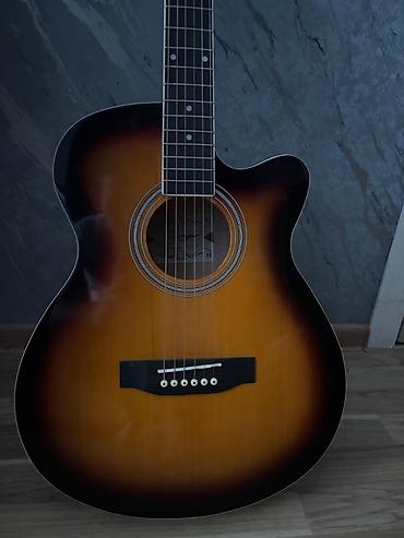 gitara qiymeti: Klassik gitara ilə barter olunur.Sniker firmasına aid akustik — 2