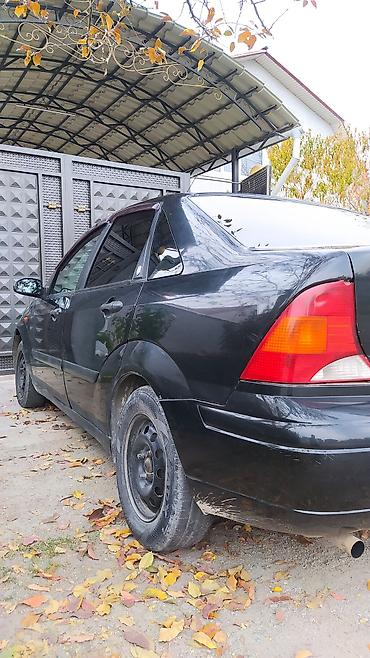 Ford: Ford Focus: 2003 г., 1.8 л, Механика, Бензин, Седан — 9