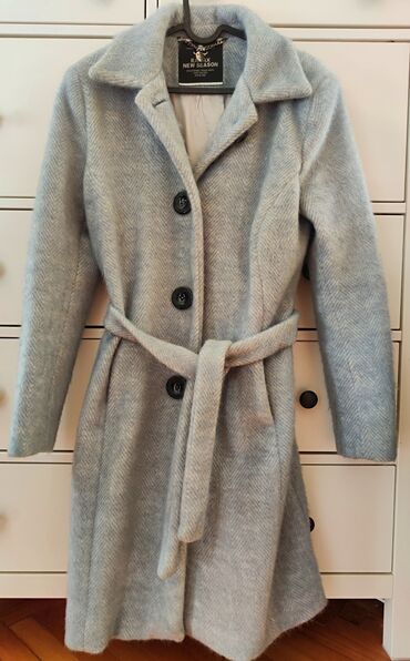 Kaputi: M, Sa postavom — 1