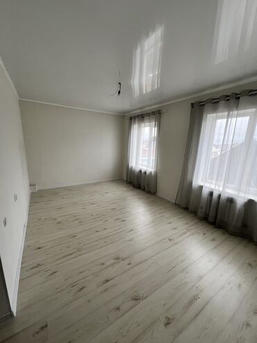 снять квартиру в заре: 1 комната, 42 м², Индивидуалка, 2 этаж, Евроремонт