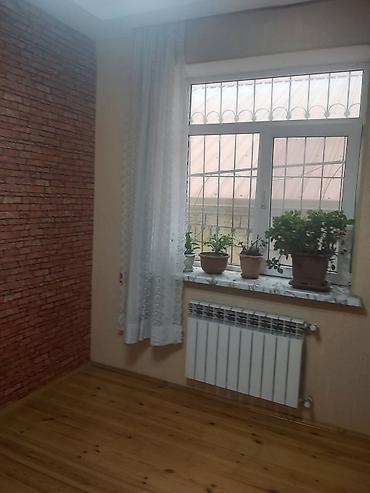 saxta baba satisi: 3 sotun içinde, 2 mertebeli, 5 otaqlı, orta temirli, bir ev satıram — 6