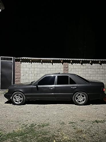 Продажа авто: Mercedes-Benz E-Class: 1987 г., 2.3 л, Механика, Бензин, Седан — 3