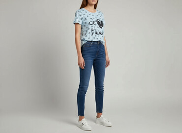 t shirty cats: House, Women`s T-shirt, size L