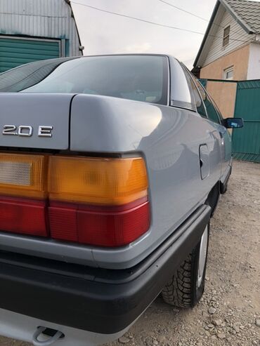 Audi: Audi 100: 1989 г., 2 л, Механика, Бензин, Седан — 8