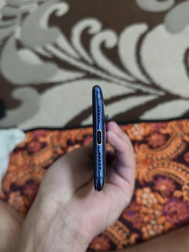 Уюлдук телефондор жана аксессуарлар: Xiaomi, Mi 9, Колдонулган, 64 ГБ, түсү - Көк, 2 SIM — 4