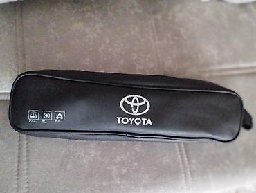 qəza üçbucağı: Toyota avtomobil üçün yol təhlükəsizliyi dəsti Məzmun: - Qara rəngli — 3