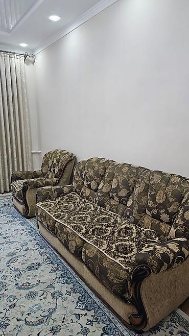 стул туалет: Комплект мягкой мебели, Б/у, цвет - Коричневый — 1