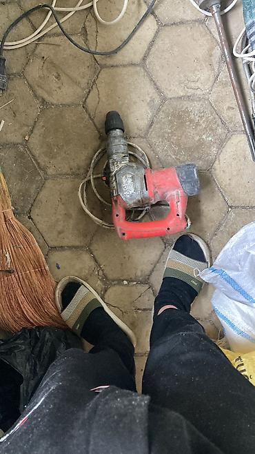 peraparator: Elektrik perforator və qırıcı alətlər dəsti Təsvir: - Şəbəkəyə — 1