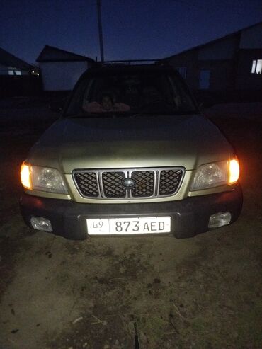 машина электронная: Subaru Forester: 2000 г., 2.5 л, Механика, Бензин, Хэтчбэк