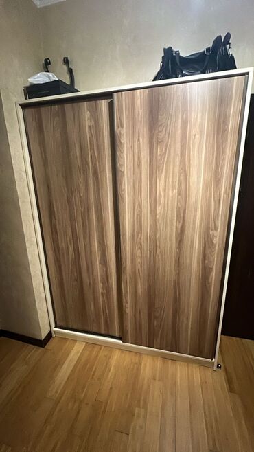 Гардеробный шкаф